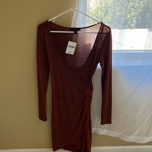 Forever 21 dress, burnt orange color , never worn , light sweater fabric